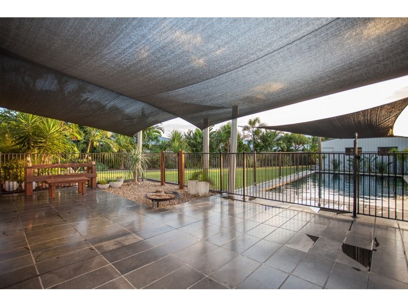 31 Gingham Street, Glenella QLD 4740