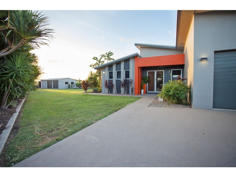 31 Gingham Street, Glenella QLD 4740