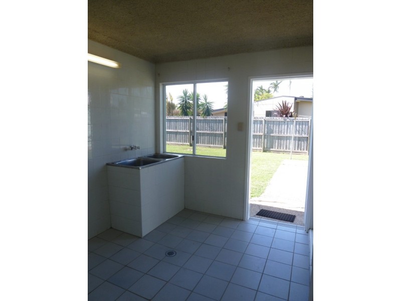 6 Steinbeck Court, West Mackay QLD 4740