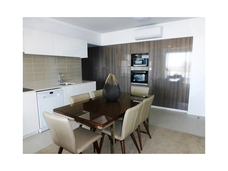 2 Bedroom- 23 Alfred Str- Carlyle Apartments, Mackay QLD 4740