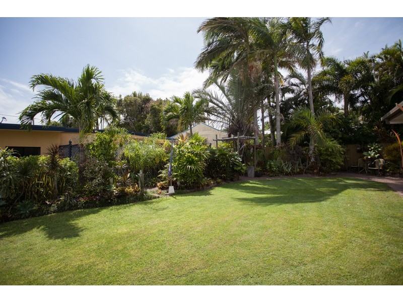 1 Gannet Street, Slade Point QLD 4740