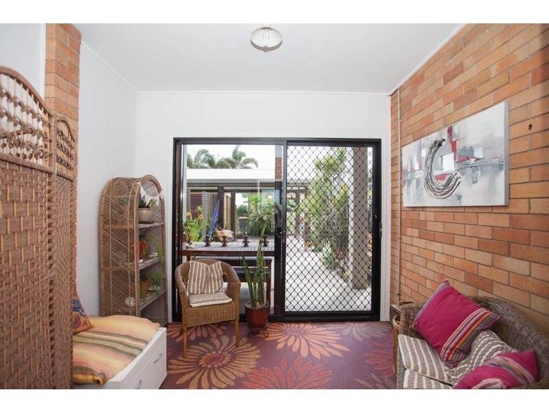 1 Gannet Street, Slade Point QLD 4740