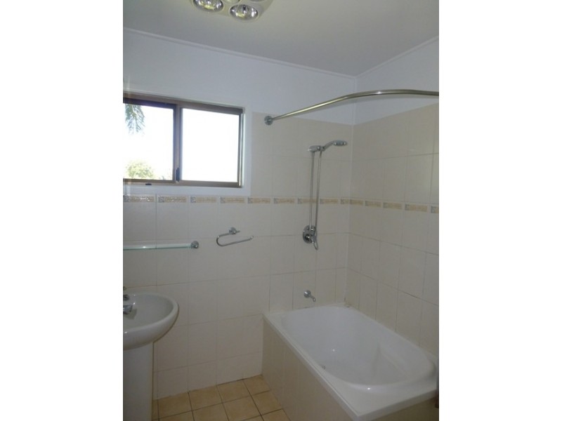 35 Lachlan Street, Mount Pleasant QLD 4740