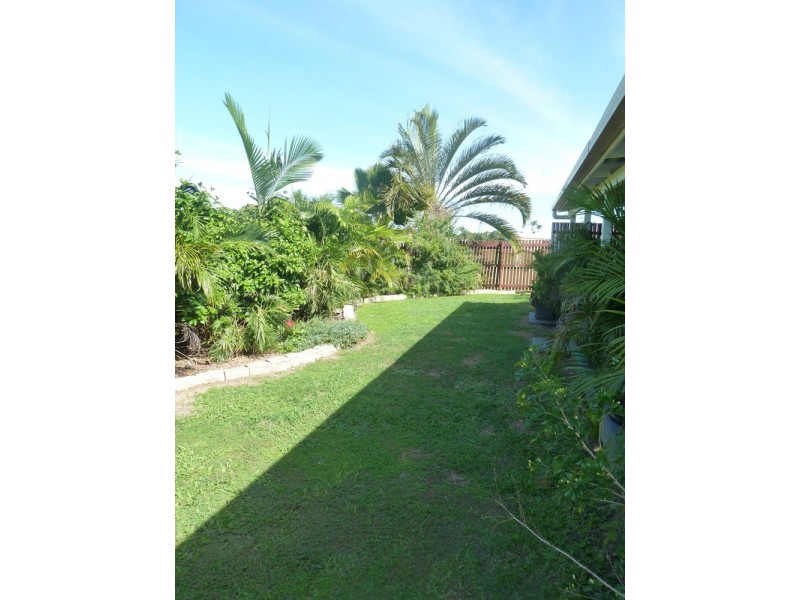 13 Dugong Place, Andergrove QLD 4740