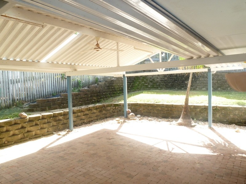 42 Admiral Drive, Dolphin Heads QLD 4740