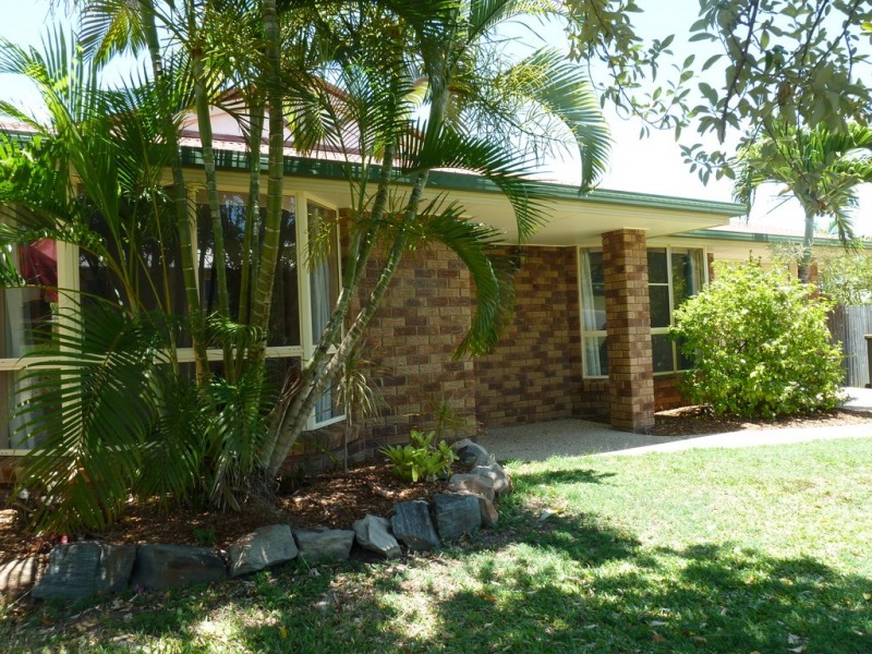 3 Pipeline Dr, Blacks Beach QLD 4740