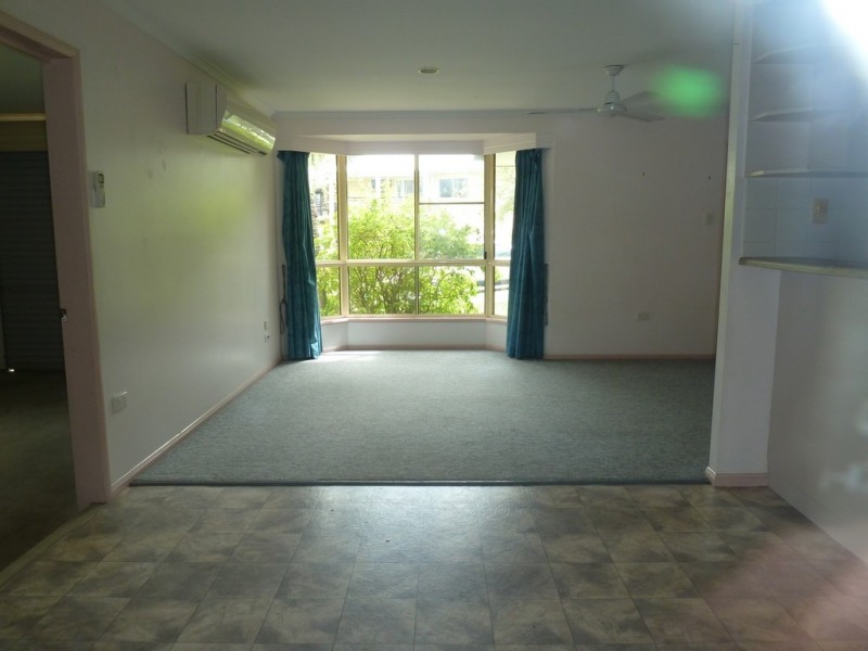 3 Pipeline Dr, Blacks Beach QLD 4740