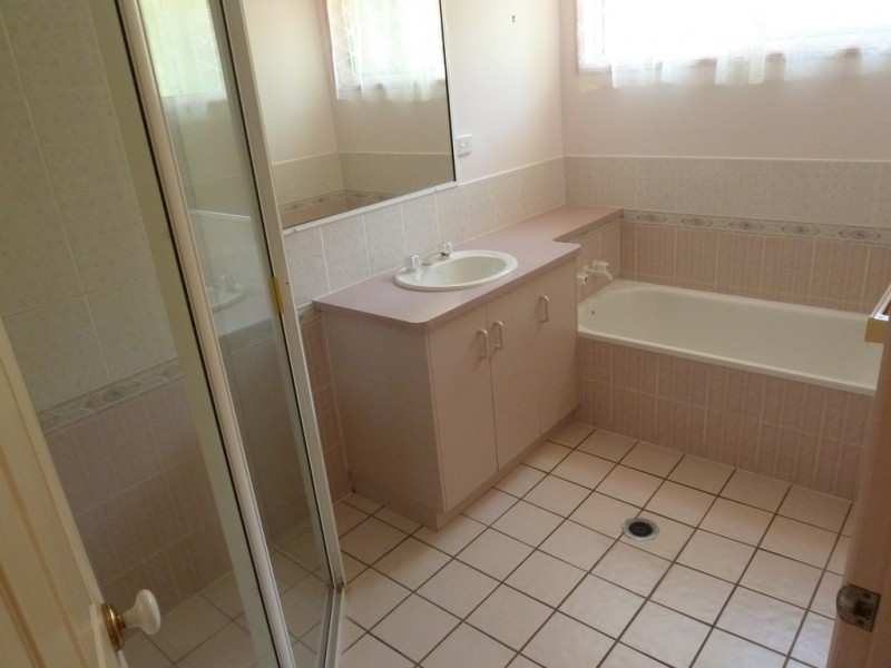 3 Pipeline Dr, Blacks Beach QLD 4740