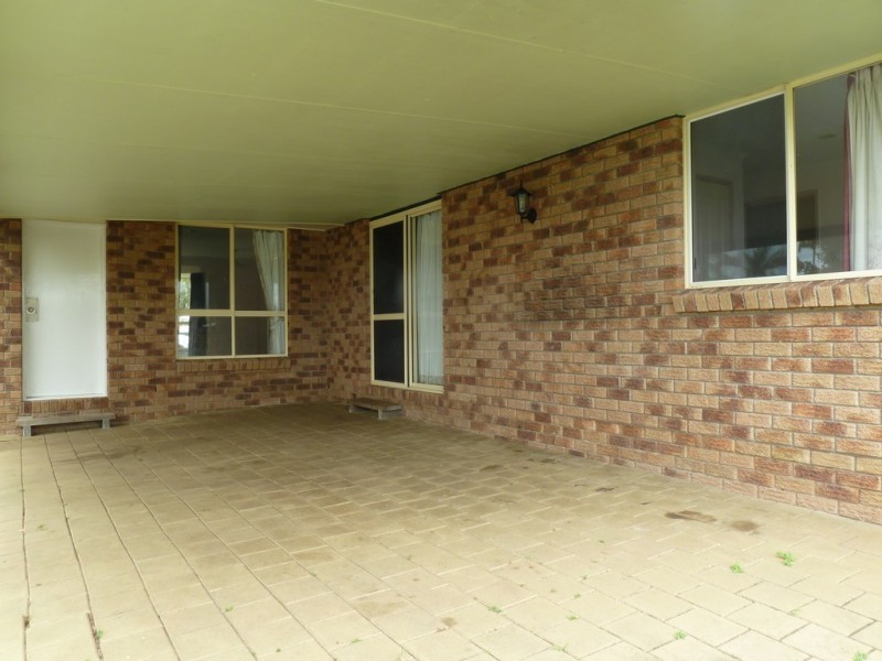 3 Pipeline Dr, Blacks Beach QLD 4740