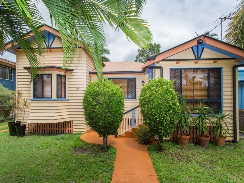 39 Lloyd Street, West Mackay QLD 4740