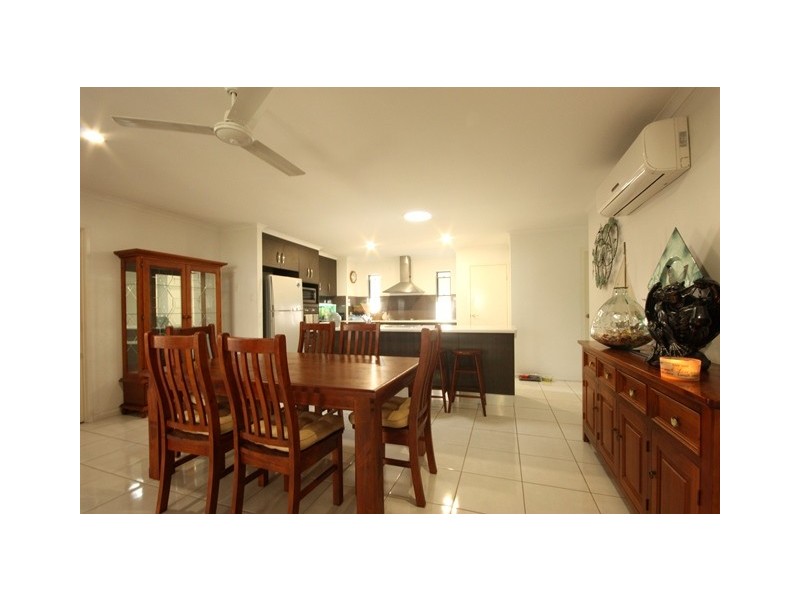 18 Douglas Crescent, Rural View QLD 4740