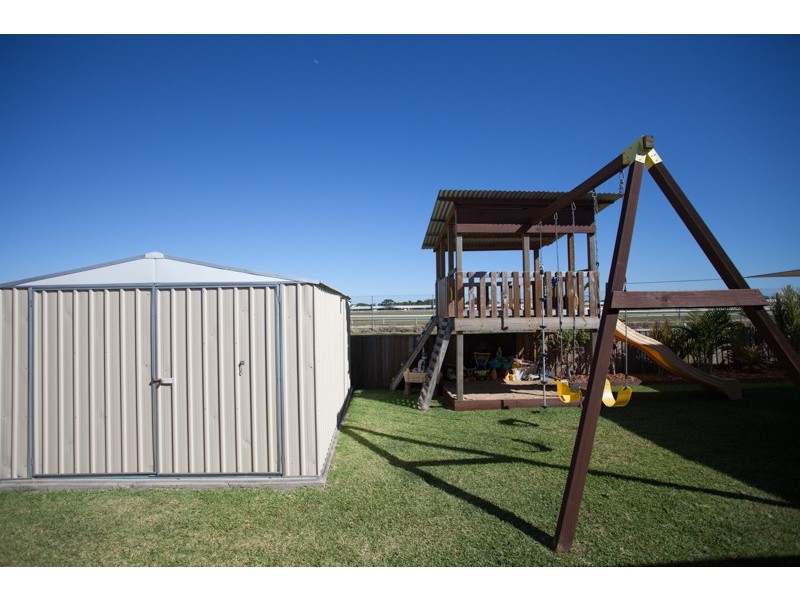 41 Makybe Diva Drive, Ooralea QLD 4740
