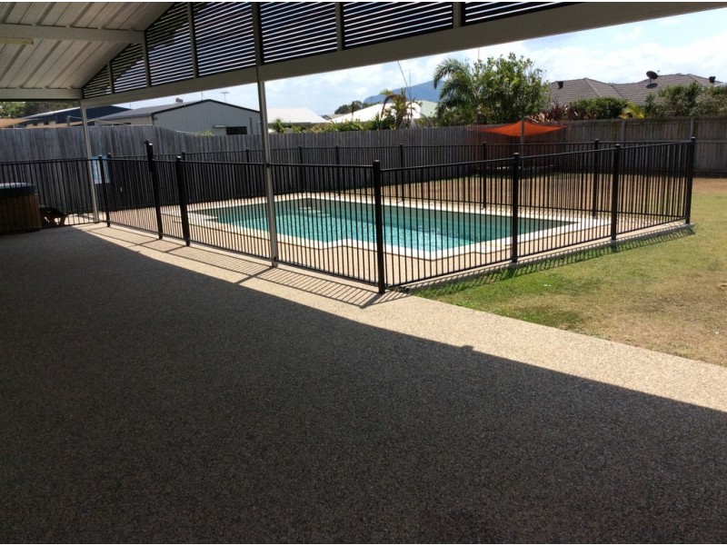 5 Rutland Place, Marian QLD 4753