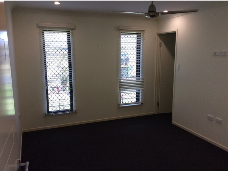 5 Rutland Place, Marian QLD 4753