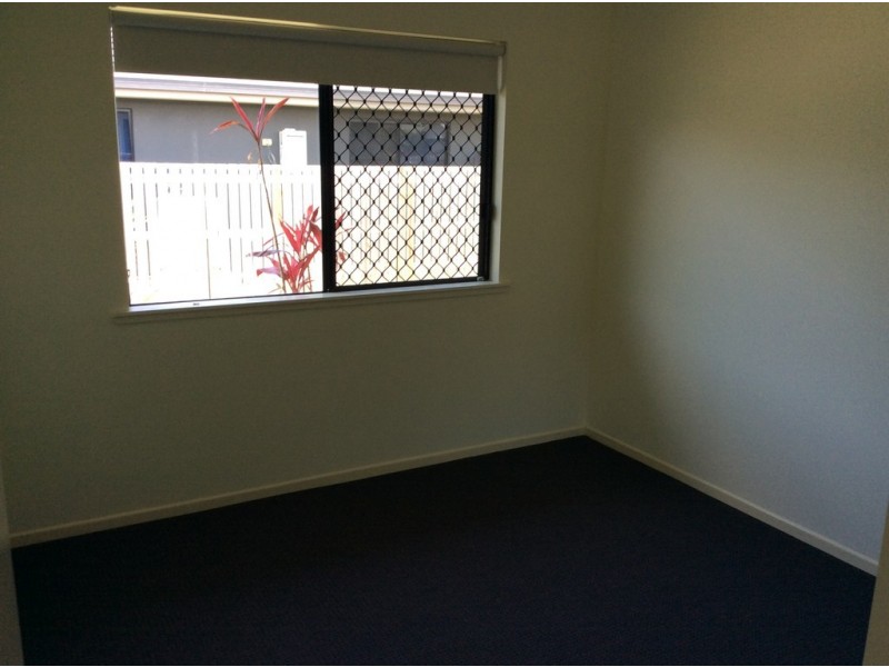 5 Rutland Place, Marian QLD 4753