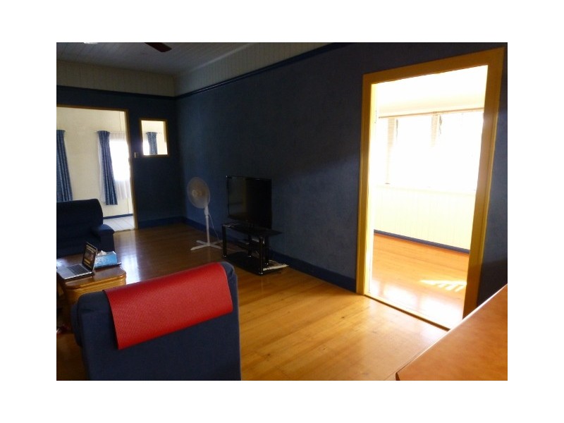 14 Tait Street, West Mackay QLD 4740