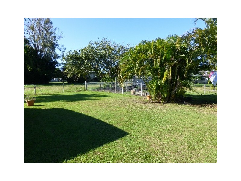 14 Tait Street, West Mackay QLD 4740