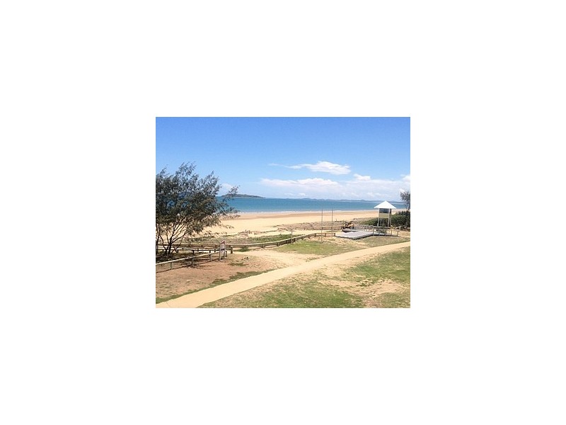 8/19 Marina Beach Pde, Mackay Harbour QLD 4740