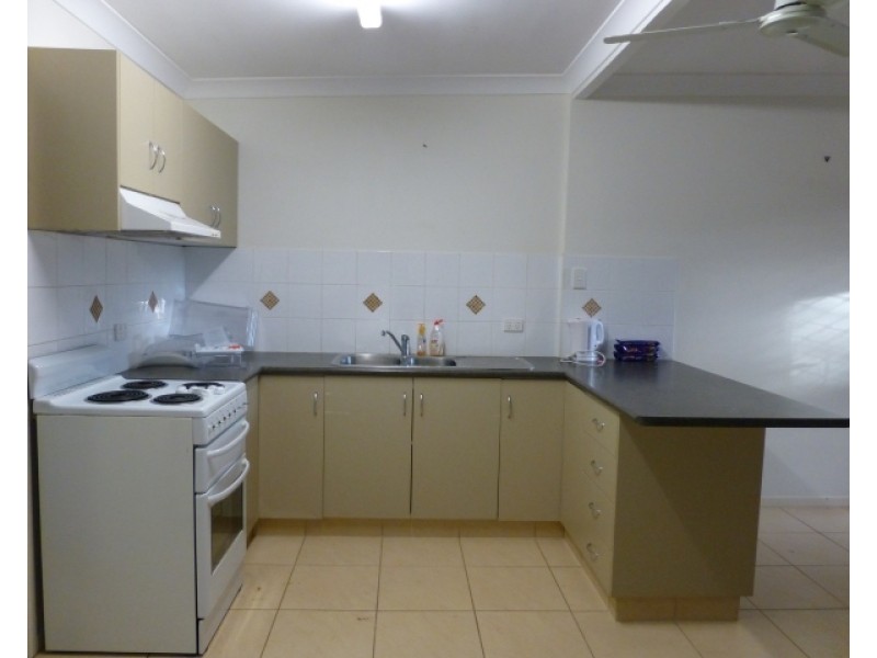 1/5 Swift Street, Slade Point QLD 4740