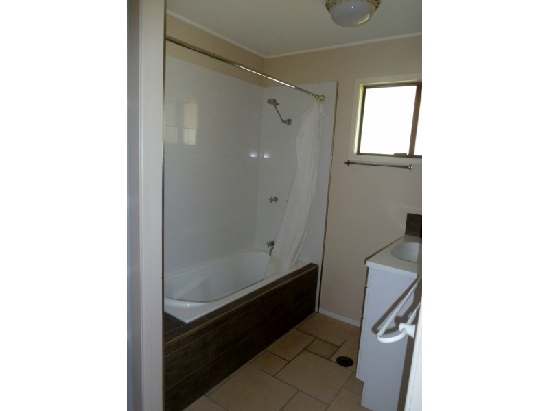 23 Burwood Close, Andergrove QLD 4740