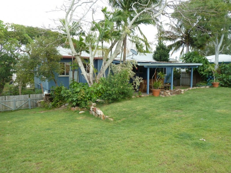 20 Kingfisher St, Slade Point QLD 4740