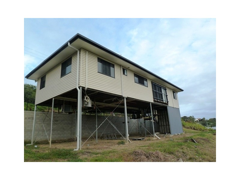 5 Ian Wood Drive, Dolphin Heads QLD 4740
