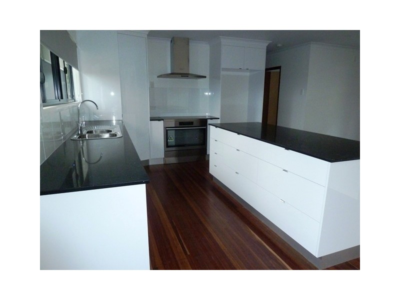 5 Ian Wood Drive, Dolphin Heads QLD 4740