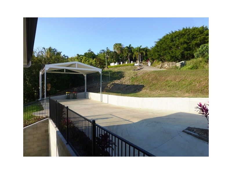5 Ian Wood Drive, Dolphin Heads QLD 4740