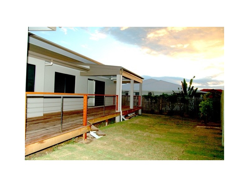 12 Rosemoor Court, Glenella QLD 4740