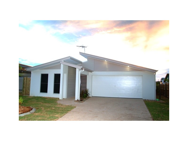 12 Rosemoor Court, Glenella QLD 4740