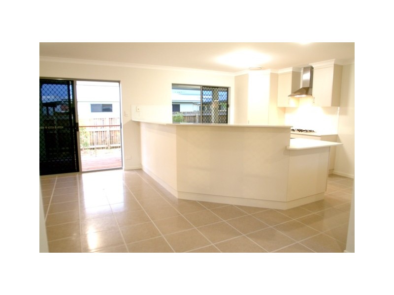 12 Rosemoor Court, Glenella QLD 4740