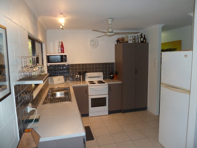 3 Burwood Close, Andergrove QLD 4740