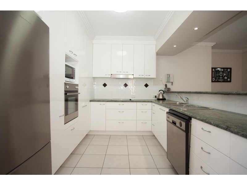 5/Level 2 Portofino, 9 Megan Place, Mackay Harbour QLD 4740