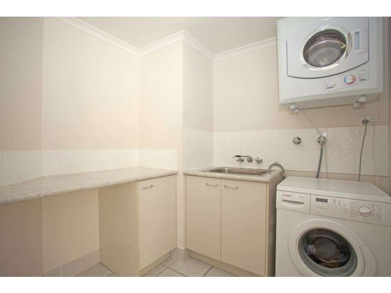 5/Level 2 Portofino, 9 Megan Place, Mackay Harbour QLD 4740