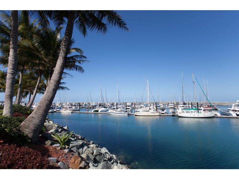 5/Level 2 Portofino, 9 Megan Place, Mackay Harbour QLD 4740
