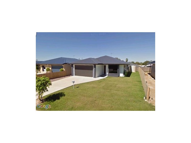 42 Hangan Street, Bucasia QLD 4750