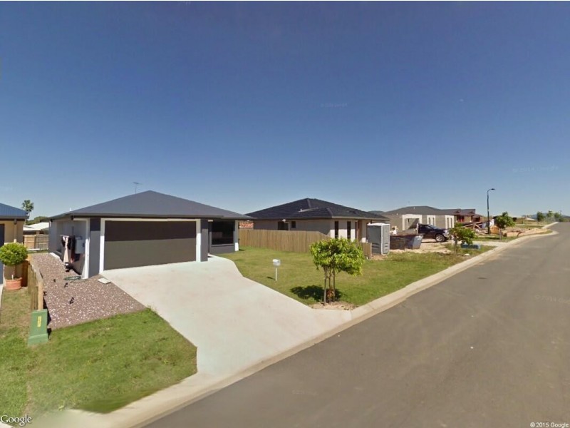 42 Hangan Street, Bucasia QLD 4750