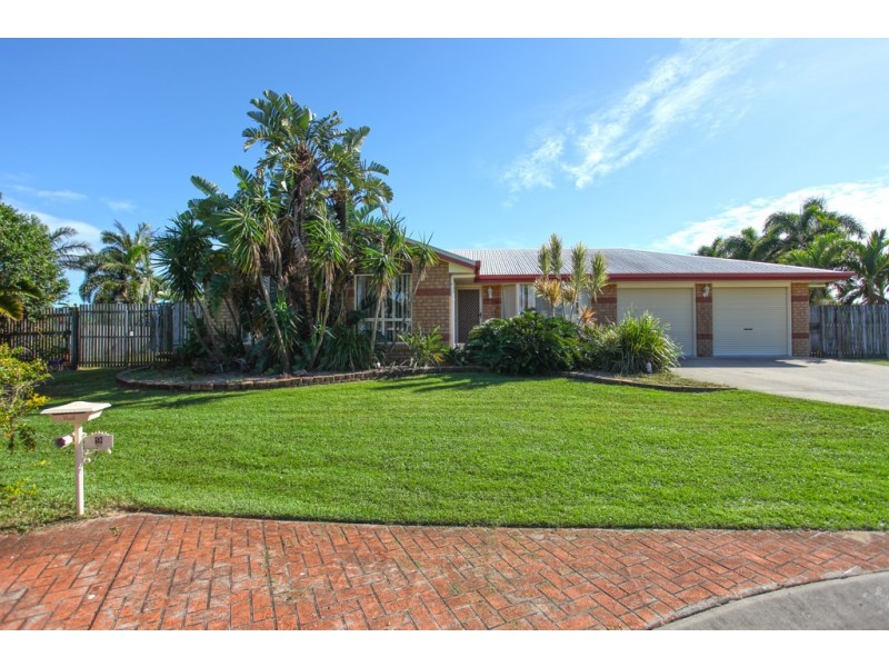 9 Bluewater Court, Bucasia QLD 4750