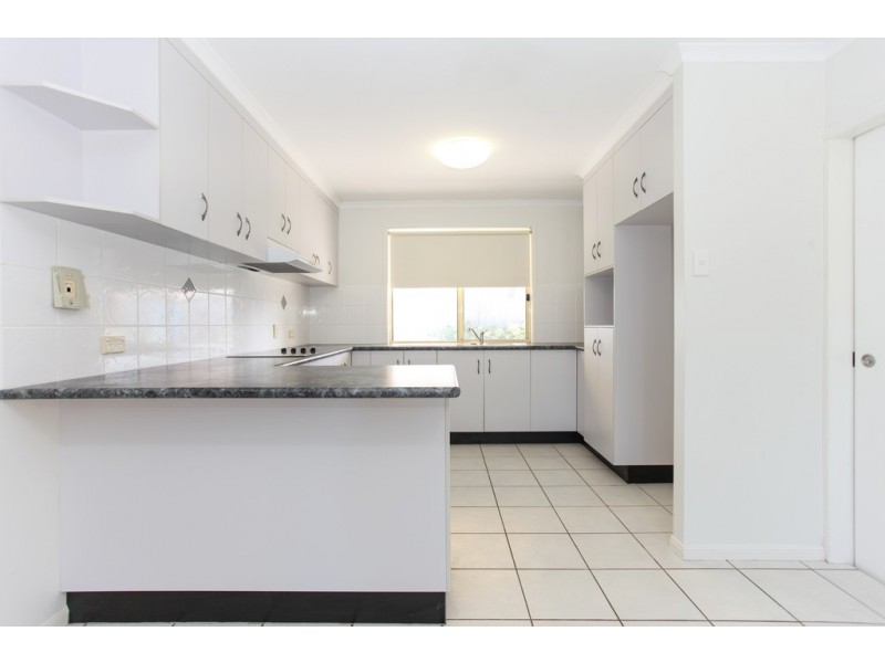 9 Bluewater Court, Bucasia QLD 4750