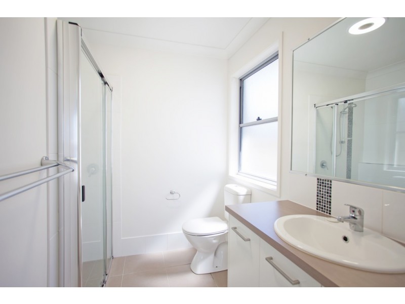 7 Majesty Street, Rural View QLD 4740