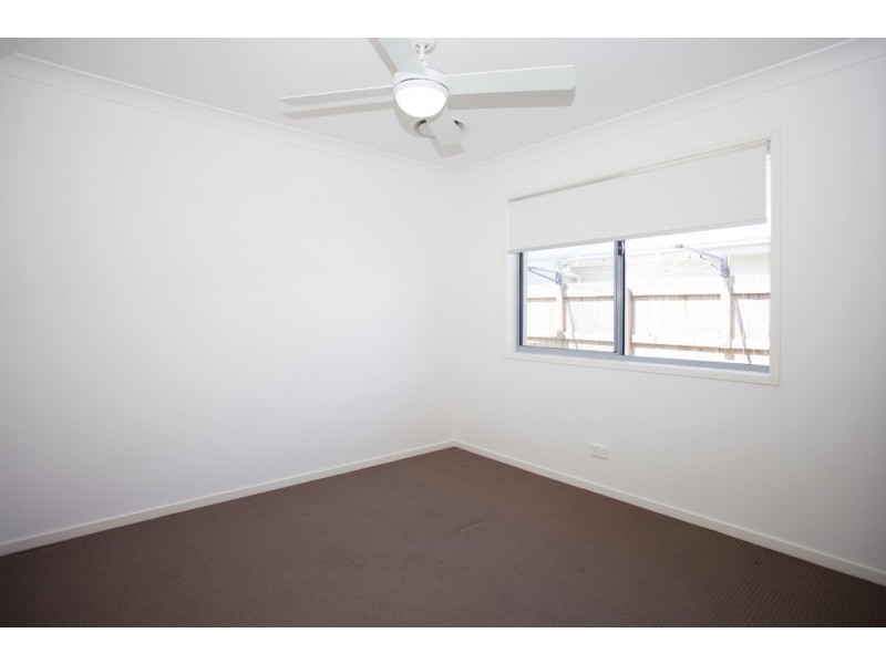 7 Majesty Street, Rural View QLD 4740