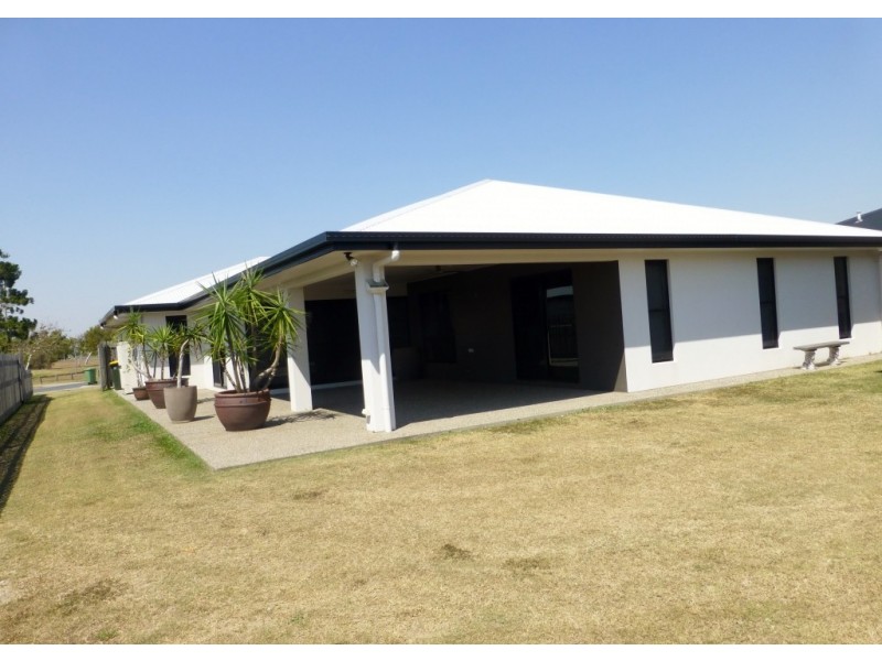 31 Canecutters Drive, Ooralea QLD 4740