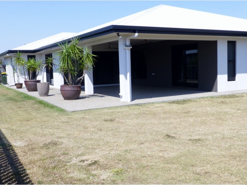31 Canecutters Drive, Ooralea QLD 4740
