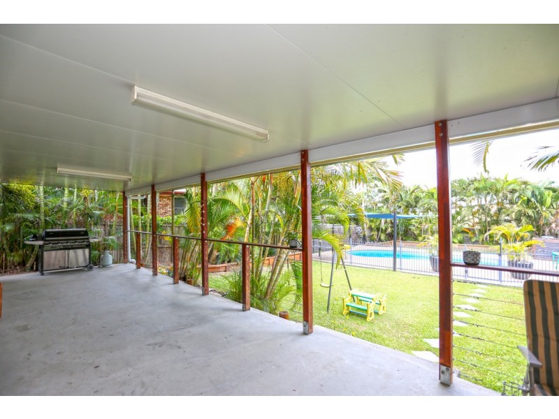 8 Etwell St, Walkerston QLD 4751