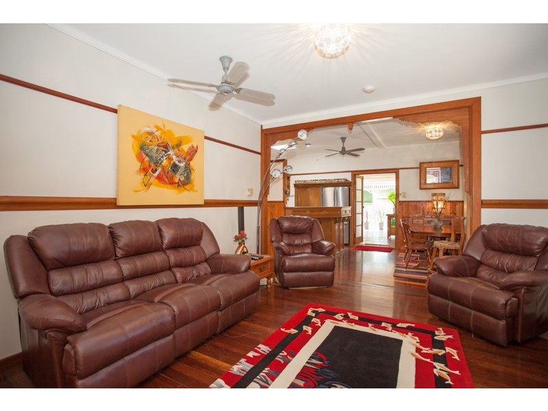 8 Hunter Street, West Mackay QLD 4740