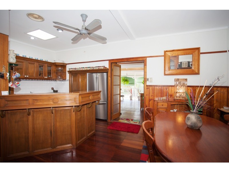 8 Hunter Street, West Mackay QLD 4740