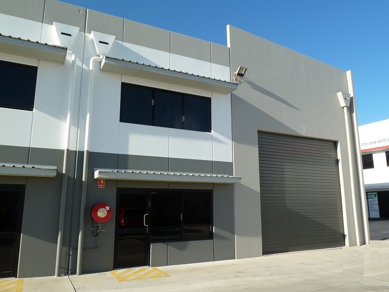 12 Carl Street, Mackay QLD 4740