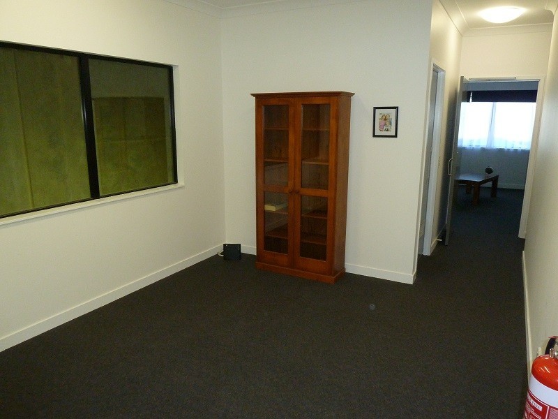 12 Carl Street, Mackay QLD 4740