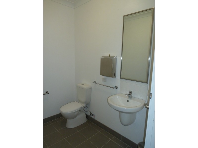 12 Carl Street, Mackay QLD 4740