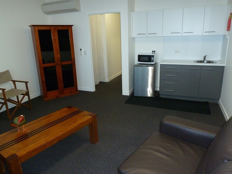 12 Carl Street, Mackay QLD 4740